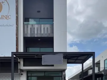 3 stories TownHouse in Malada Maz