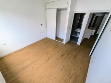 VENDO DEPARTAMENTOS DE ESTRENO EN LA AVENIDA LA ENCALADA - MONTERRICO