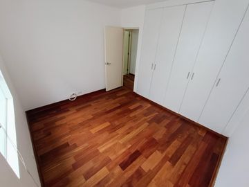 VENDO DEPARTAMENTO A MEDIA CUADRA DEL MALECÓN DE MIRAFLORES