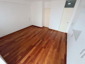 VENDO DEPARTAMENTO A MEDIA CUADRA DEL MALECÓN DE MIRAFLORES