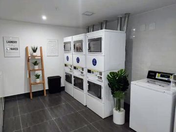 ENTA DE DEPARTAMENTO 2 DORMITORIOS EN ESTUDIO 4 BARRANCO VISTA AL MAR IDEAL PARA INVERSIÓN (AIRBNB)