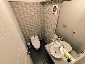 DEPARTAMENTO EN VENTA EDIFICIO STELAR BARRANCO, 3 DORMITORIOS, IDEAL PARA INVERSIÓN (AIRBNB)
