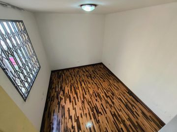 VENDO DEPARTAMENTO DE 2 DORMITORIOD EN LINCE