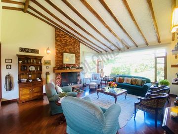 Vendo Casa Campestre en lote de 6400M2, Hacienda Meridor Tenjo