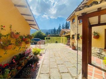 Vendo Casa Campestre en lote de 6400M2, Hacienda Meridor Tenjo