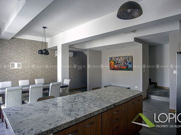 DEPARTAMENTO EN VENTA  UBICADA EN CANTERA ROSA