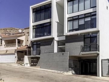 DEPARTAMENTO EN VENTA  UBICADA EN CANTERA ROSA