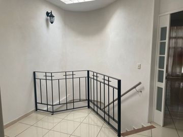 SE VENDE CASA EN LEÓN GUANAJUATO, ECHEVESTE