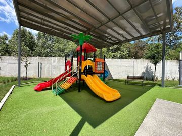CASA EN VENTA EN AMORADA CARRETERA NACIONAL SANTIAGO