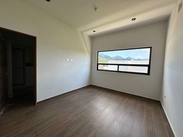 CASA EN VENTA EN AMORADA CARRETERA NACIONAL SANTIAGO