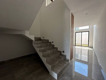 CASA EN VENTA EN AMORADA CARRETERA NACIONAL SANTIAGO