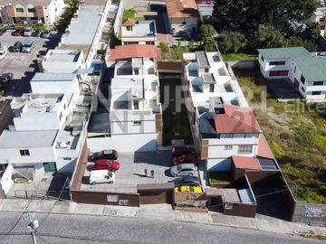 Casa en venta Calderon, marianitas, Sector Coral