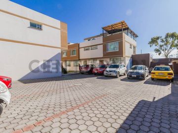Casa en venta Calderon, marianitas, Sector Coral
