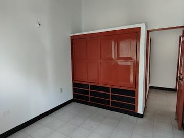 VENTA de CASAS en GIRON