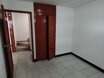 VENTA de CASAS en GIRON