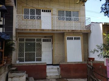 VENTA de CASAS en GIRON