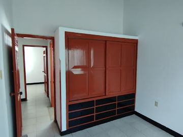 VENTA de CASAS en GIRON