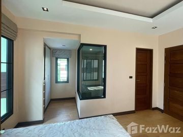 4 bedrooms house with private pool in Sansai,gated community