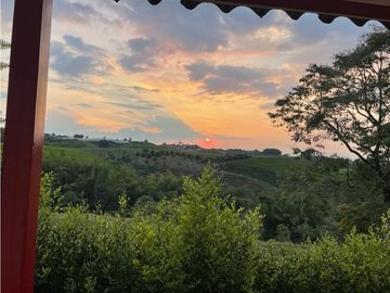 ALQUILER HERMOSA CASA DE CAMPO VIA PEREIRA - ARMENIA