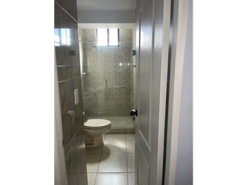 SE VENDE APARTAMENTO EN LA 12 DE OCTUBRE