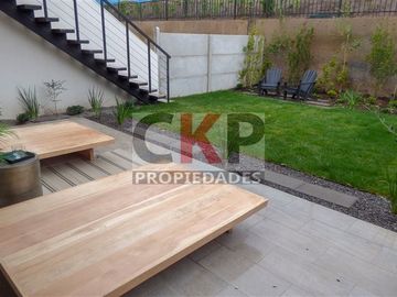 Casa en Venta en Francisco Bulnes Correa/ Av. San Carlos de Apoquindo/ U Los Andes/ VENTA SIN COMISION