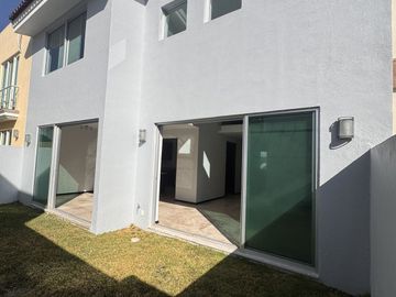 Casa en Venta en Solares - Coto 6 28