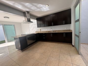 Casa en Venta en Solares - Coto 6 28