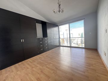 Casa en Venta en Solares - Coto 6 28