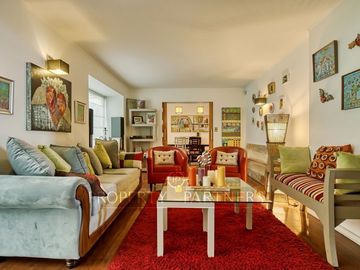 Venta de casa en Peñalolén, condominio Club Campo Sur.
