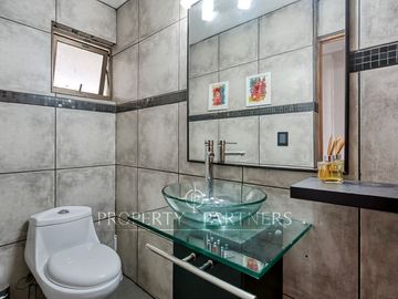 Venta de casa en Peñalolén, condominio Club Campo Sur.