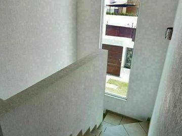 Hermosa Casa en Punta Juriquilla. 4 Habitaciones, Cuarto de Servicio, 3 Autos