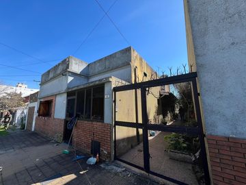 Doble lote a la venta en Bernal