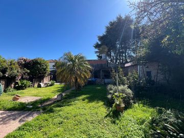 Doble lote a la venta en Bernal