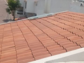 CASA EN VENTA PEDREGAL DE SCHOENSTATT