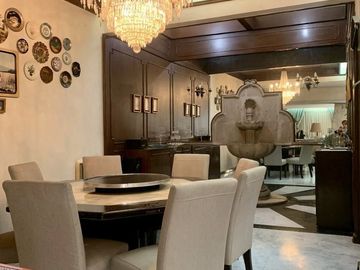 Venta Casa de Lujo en Colonia Florida: Espacios Amplios y Diseño Funcional en el