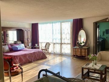 Venta Casa de Lujo en Colonia Florida: Espacios Amplios y Diseño Funcional en el