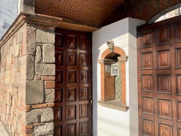 Venta Casa de Lujo en Colonia Florida: Espacios Amplios y Diseño Funcional en el