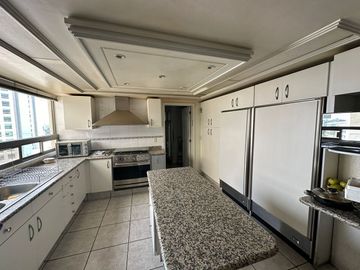 Departamento en Venta Bosques de Las Lomas Platino