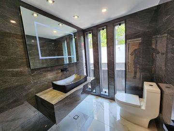Moderna casa en Venta en San Angel esquina Altavista