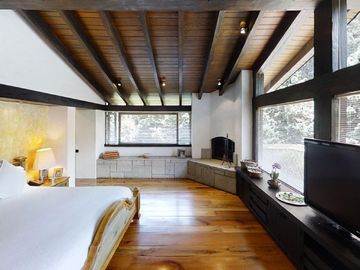 Casa impecable en venta frente a Rancho San Francisco