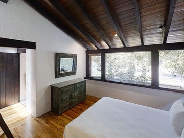 Casa impecable en venta frente a Rancho San Francisco