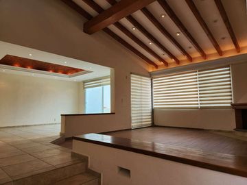 Casa en Venta Villas del Meson, Juriquilla con Alberca