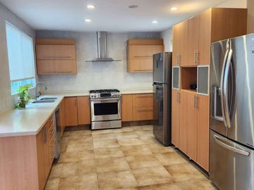 Casa en Venta Villas del Meson, Juriquilla con Alberca