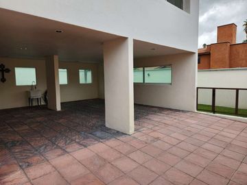Casa en Venta Villas del Meson, Juriquilla con Alberca