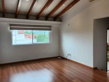 Casa en Venta Villas del Meson, Juriquilla con Alberca
