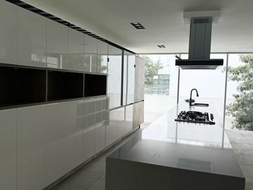 Casa en venta en Bosque Real Country Club