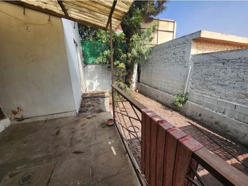 Venta de casa en Valle Dorado