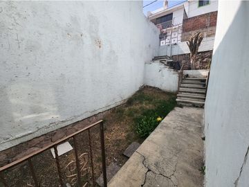 Venta de casa en Valle Dorado
