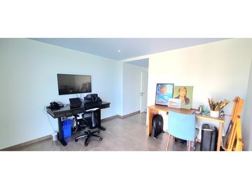 Venta departamento de lujo frente al mar en edificio Ibiza en Manta.