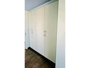 Venta departamento de lujo frente al mar en edificio Ibiza en Manta.